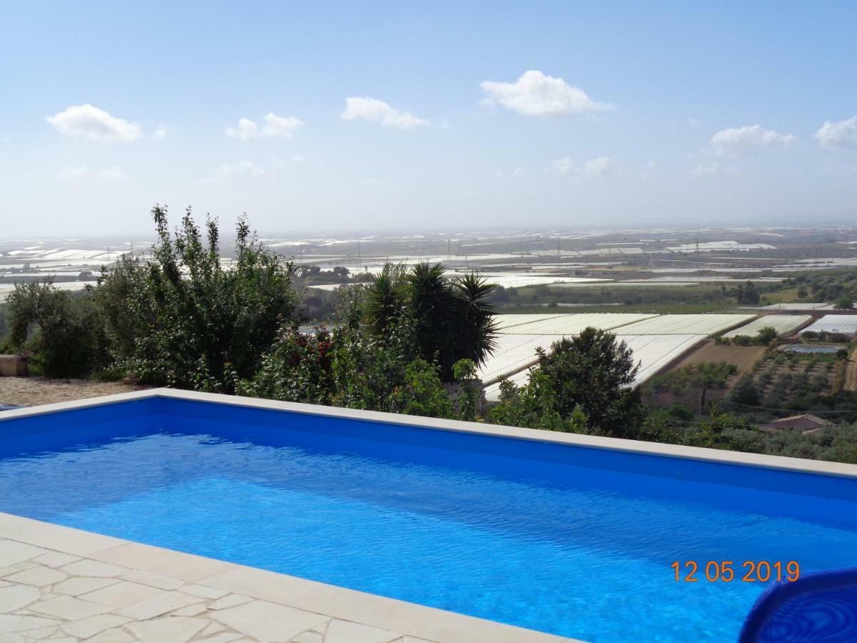 La Pietra Villa Chiaramonte Gulfi Exteriör bild